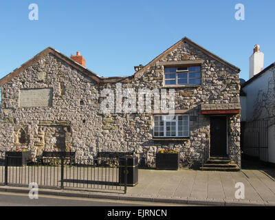 Le bâtiment du Parlement, où j'Rhuddlan, tiendra son parlement en 1283 après J.-C. qui a été adopté le Statut de Rhuddlan. Banque D'Images