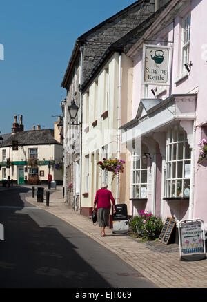 Le petit bourg de Ashburton sur le bord de Dartmoor National Park, Devon, Angleterre Banque D'Images