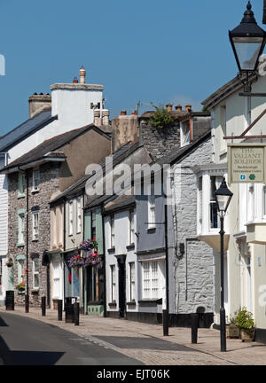 Le petit bourg de Ashburton sur le bord de Dartmoor National Park, Devon, Angleterre Banque D'Images