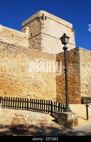 Château de Santiago (Castillo de Santiago), Sanlúcar de Barrameda, Province de Cadix, Andalousie, Espagne, Europe de l'Ouest. Banque D'Images