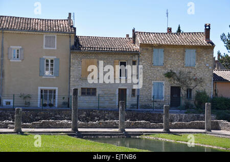 La Villasse, ces vastes ruines romaines sont à Vaison-La-Romaine, Provence, France. Ces vestiges sont situés dans t Banque D'Images