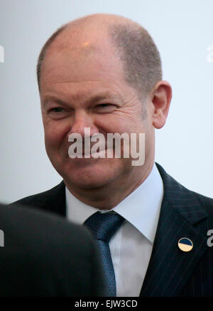 31 mars 2015 - BERLIN : Olaf Scholz à une photo avant une réunion de la police provinciale de l'allemand et le gouvernement français dans l'Chanclery dans Ber Banque D'Images