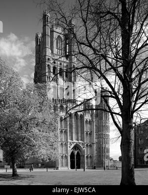 Tour Ouest Cathédrale d'Ely Cambridgeshire Banque D'Images