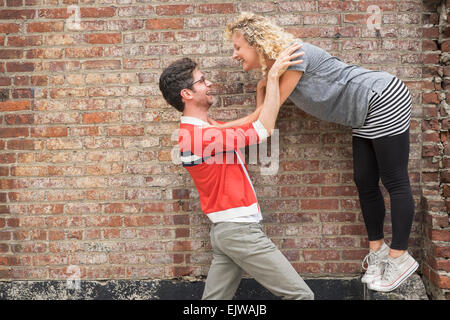 Couple having fun Banque D'Images