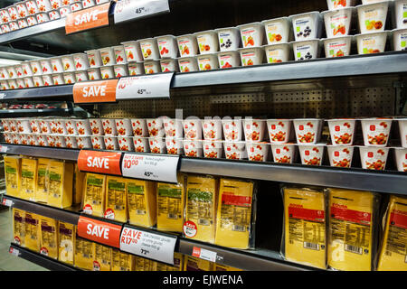 Johannesburg Afrique du Sud,Rosebank,The zone Mall,Woolworths,épicerie,supermarché,shopping shopper shoppers magasins marchés achats marché Banque D'Images