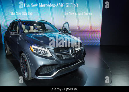 New York, NY - 1 avril 2015. La Mercedes-Benz Amg coupé crossover 63 GLE a fait ses débuts au New York International Auto Show. Credit : Ed Lefkowicz/Alamy Live News Banque D'Images