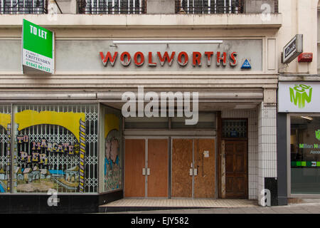 Fermé magasin Woolworths à Margate, Kent, England, UK Banque D'Images