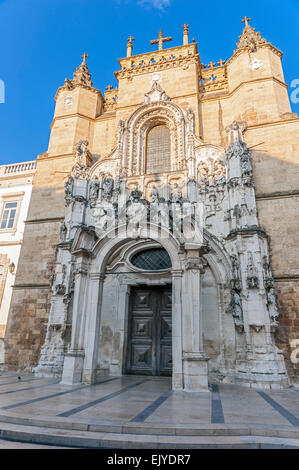 Coimbra, Portugal . Monastère de la Sainte Croix - est un panthéon national du Portugal. Banque D'Images