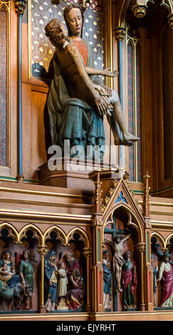 L'intérieur de Notre Dame de la cathédrale de Strasbourg, France Banque D'Images