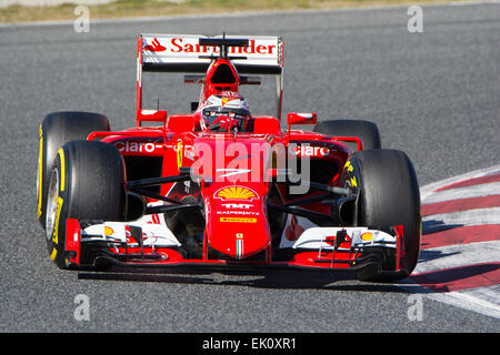 Kimi Raikkonen pilote. L'écurie Ferrari F1. La formule 1 jours de test sur le circuit de Catalunya. Montmelo, Espagne. 28 février 2015 Banque D'Images