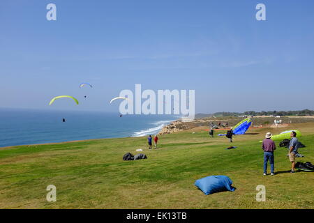 Parapente à Torrey Pines Glider Port, San Diego, CA Banque D'Images