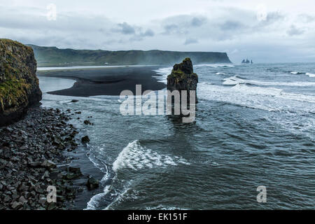 Vue vers l'Islande Vik de Dyrhólaey Banque D'Images