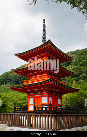 Pagode dans le Temple Kiyomizu-dera, Kyoto, Japon Banque D'Images