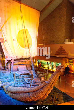 Radeau de papyrus Ra II, ont traversé l'Océan atlantique du Maroc à la Barbade en 1970 par l'explorateur norvégien, Thor Heyerdahl. Banque D'Images