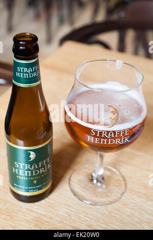 Bière Belge, Brasserie de la demi-lune, Bruges, Belgique Banque D'Images