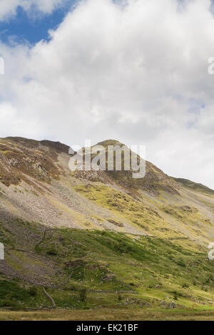 Dans la vallée de montagne Cnicht, Croesor Snowdonia Banque D'Images