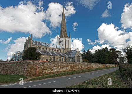 L'église de St Mary the Virgin, dans le village de King's Lynn, Norfolk, England, UK, FR Banque D'Images