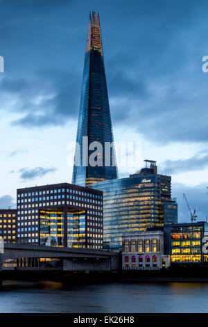 Le Shard London Bridge et quart, Londres, Angleterre Banque D'Images