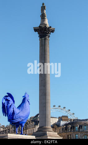 La colonne Nelson, Coq Bleu Statue, London Eye, London Banque D'Images