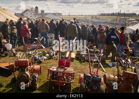 La boue Amish vente, un gigantesque marché aux puces et enchères à Wakefield, Massachusetts, USA Banque D'Images