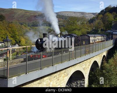 2884 classe no3802 à Berwyn, arrêt nr Llangollen Banque D'Images