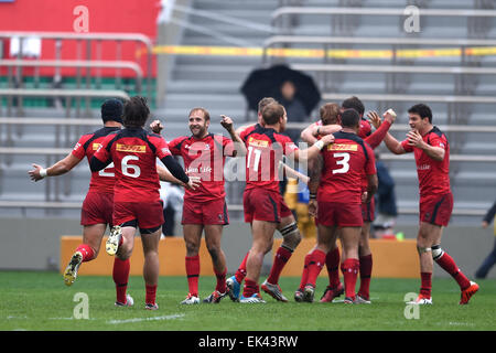 Tokyo, Japon. 5ème apr 2015. Groupe de l'Équipe Canada (CAN) 2014-2015 : Rugby IRB Sevens World Series, Tokyo Sevens 2015, Cup match entre la Nouvelle-Zélande 15-19 Canada à Prince Chichibu Memorial Stadium à Tokyo, au Japon . © AFLO SPORT/Alamy Live News Banque D'Images