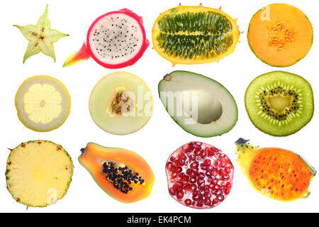 Divers fruits tropicaux et fruits exotiques, citron, kiwi, mangue, papaye, avocat, le figuier de barbarie, de grenade, de pamplemousse, Banque D'Images