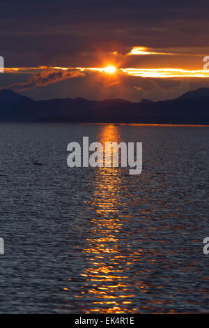 Coucher du Soleil, Le Cap, la Forêt nationale de Tongass Fanshaw, en Alaska. Banque D'Images