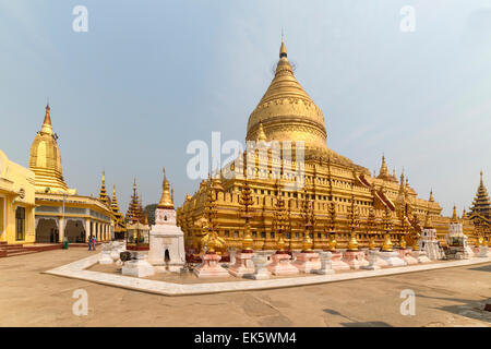 La pagode Shwe gon zi ou Paya Temple à Nyaung-U Bagan, Birmanie, Myanmam Banque D'Images