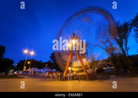 Parc de loisirs à Donetsk. L'Ukraine Banque D'Images