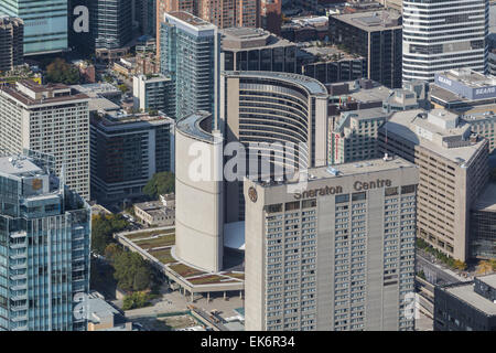 Nouvel hôtel de ville de la Tour CN, Toronto, Ontario, Canada Banque D'Images