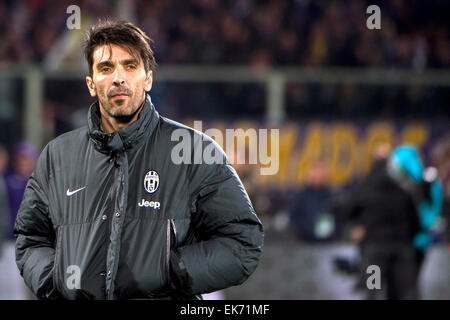 Florence, Italie. 7 avril, 2015. Firenze, Italie. Apr 7, 2015. Gianluigi Buffon (Juventus) Football/soccer : Coppa Italia (Tim Cup) 2e demi-finale match aller entre Fiorentina 0-3 Juventus au stade Artemio Franchi à Firenze, Italie . Credit : Maurizio Borsari/AFLO/Alamy Live News Banque D'Images