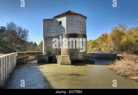 Saint Antonio moulin à eau sur le Guadalquivir à Cordoue, Espagne Banque D'Images