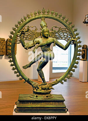 Shiva Nataraja Roi de la danse de l'Inde Tamil Nadu Chola du 12ème siècle style annonce Bronze (Rijksmuseum Amsterdam Pays-Bas ) Banque D'Images