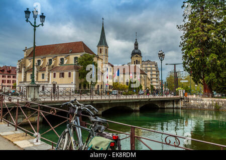 Une vue de l'Église Eglise Saint François de Sales Annecy Haute-Savoie dans la région Rhône-Alpes, Annecy, France Banque D'Images