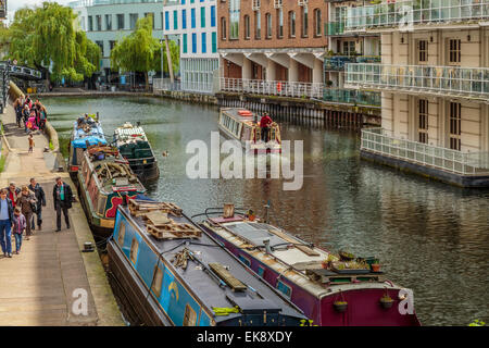 Une vue sur le Regent's Canal, Camden Lock London England Uk Banque D'Images