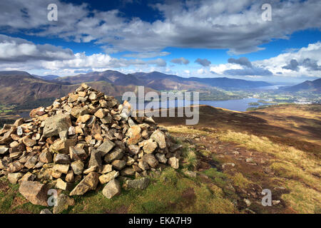 Vue sur Bleaberry tomba, Parc National de Lake district, comté de Cumbria, Angleterre, Royaume-Uni. Banque D'Images