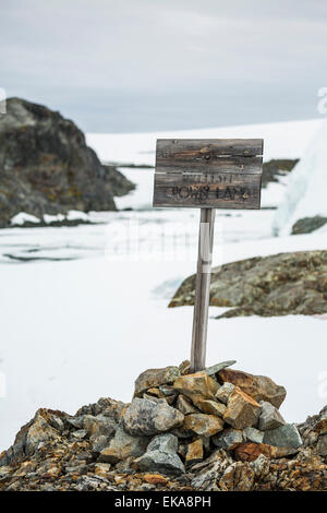 Une terre de la Couronne britannique de bois rares, signe Wordie House, l'île d'hiver, l'Antarctique Banque D'Images