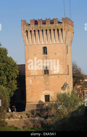 L'Italie, Lombardie, Pizzighettone. Torre del Guado, XVI, 100. Banque D'Images