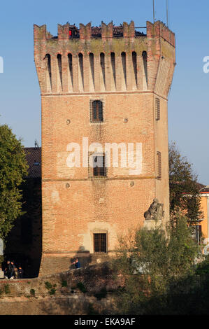 L'Italie, Lombardie, Pizzighettone. Torre del Guado, XVI, 100. Banque D'Images