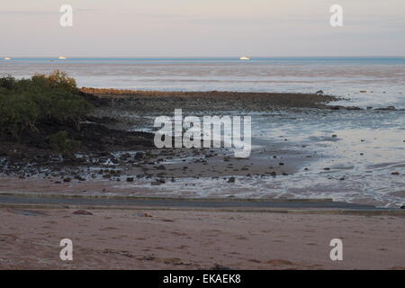 Les vasières de la baie de Roebuck, à marée basse. Banque D'Images