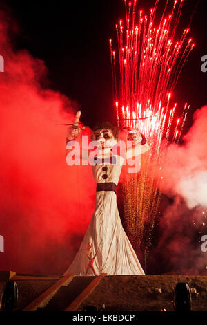 L'incendie de Zozobra début septembre est une partie de la célébration de la Fiesta de Santa Fe. Banque D'Images