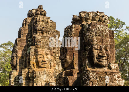 Face à quatre tours à Prasat du Bayon, Angkor Thom, Angkor, l'UNESCO, Siem Reap, Cambodge, Indochine, Asie du Sud, Asie Banque D'Images