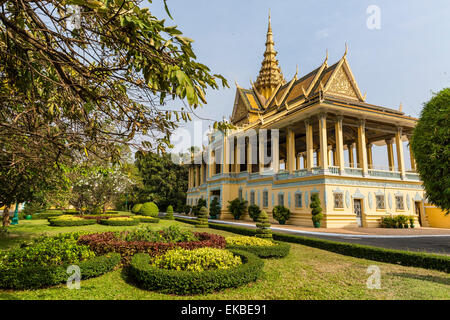 Le pavillon de la Lune, le Palais Royal, dans la capitale de Phnom Penh, Cambodge, Indochine, Asie du Sud, Asie Banque D'Images