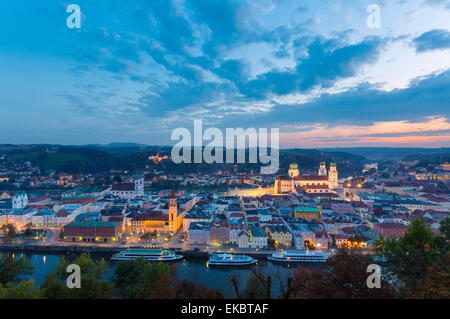 Vue aérienne de la ville, Passau, Bavière, Allemagne Banque D'Images