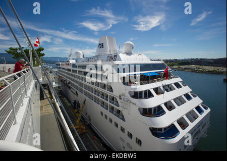 Bateau de croisière amarré à Canada Place Vancouver British Columbia terminal Banque D'Images