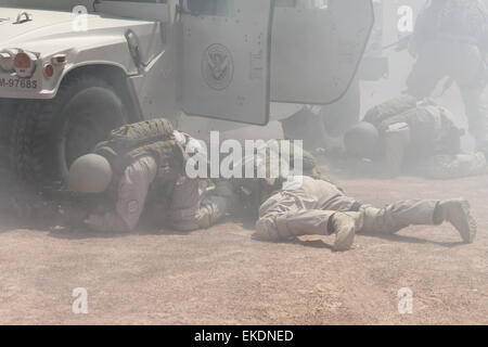 IMG 3167 "Cest-18 les membres de l'équipe à BORTAC à El Paso, TX, où ils reçoivent une formation avancée avant le déploiement des techniques de l'Iraq." Photos par : les douanes américaines &AMP ; Border Patrol Banque D'Images