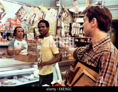 Taxi Driver est un Américain néo-noir 1976 film réalisé par Martin Scorsese et écrit par Paul Schrader. Situé dans la ville de New York peu après la fin de la guerre du Vietnam, le film stars Robert De Niro et dispose de Jodie Foster, Cybill Shepherd, Harvey Keitel, Peter Boyle, et Albert Brooks. Banque D'Images