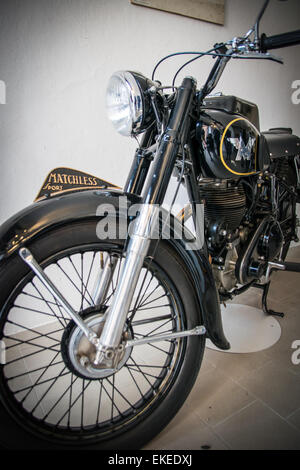 Rovigo, ITALIE - 6 avril : Valpolicella Motoclub pendant les 'Palio del Recioto' organise une exposition de motos anciennes dans la région de Belluno le Lundi, Avril 6, 2015. Passionnés de toute l'Italie. Banque D'Images