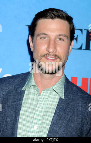 La ville de New York. 6ème apr 2015. Pablo Schreiber assiste à l 'EP' Saison 4 Première Mondiale au Théâtre SVA le 6 avril 2015 à New York./photo alliance © dpa/Alamy Live News Banque D'Images